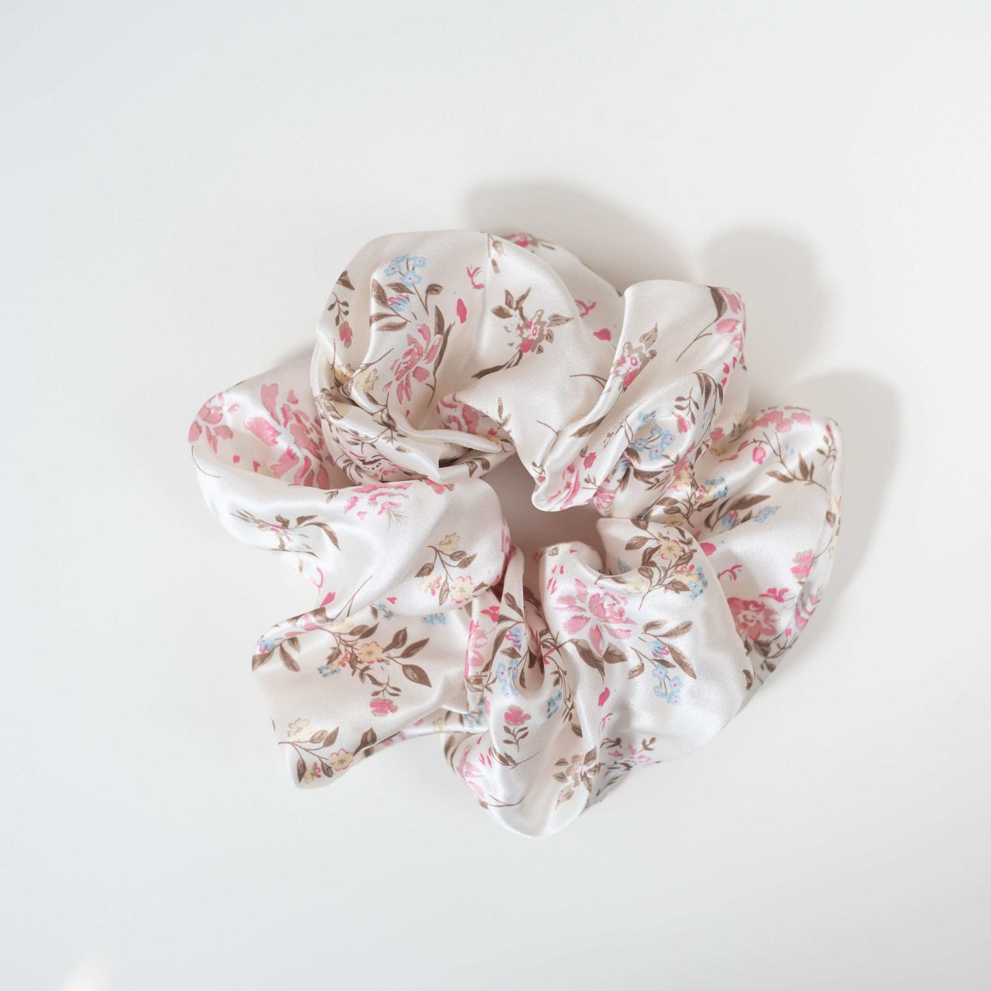 XXL Mulberry Silk Scrunchie – 22 Momme
