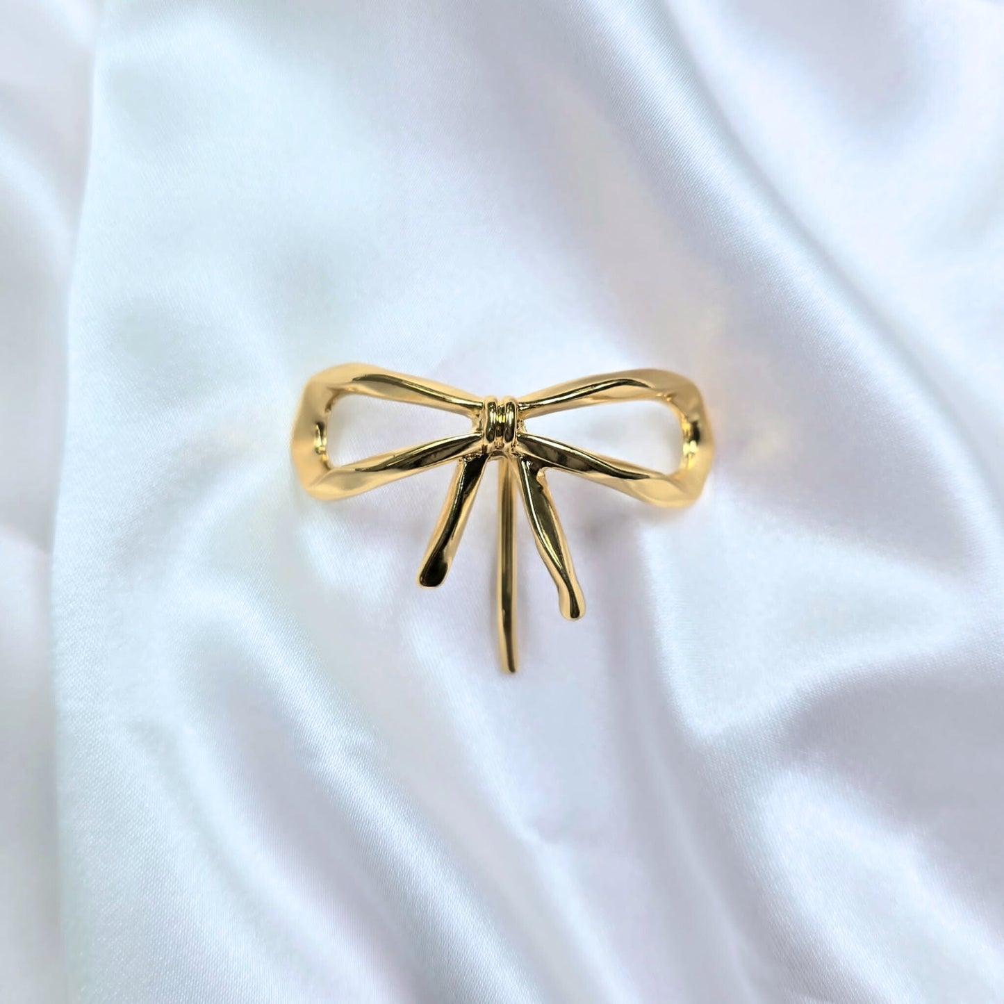 Ponytail Cuff Pins