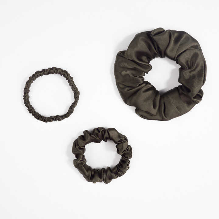 Set of Scrunchies in 3 sizes