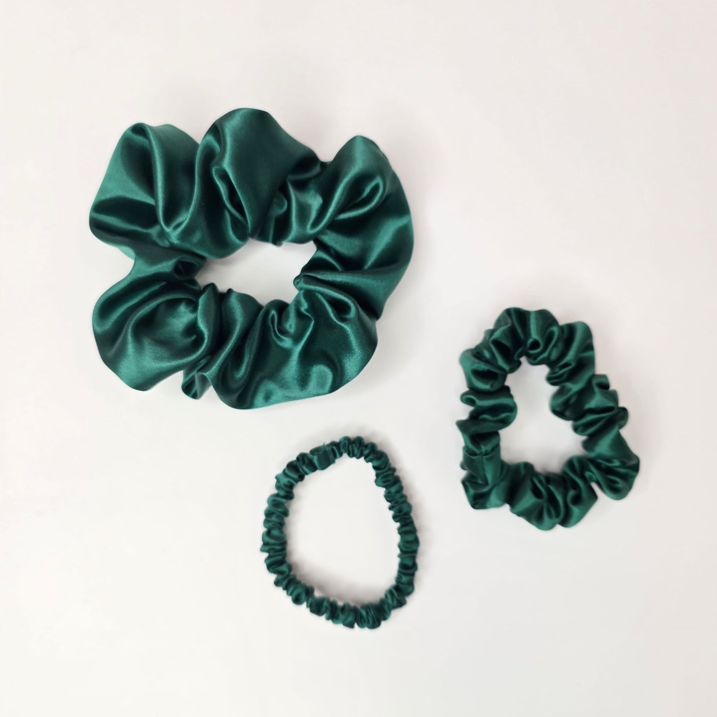 Set of Scrunchies in 3 sizes