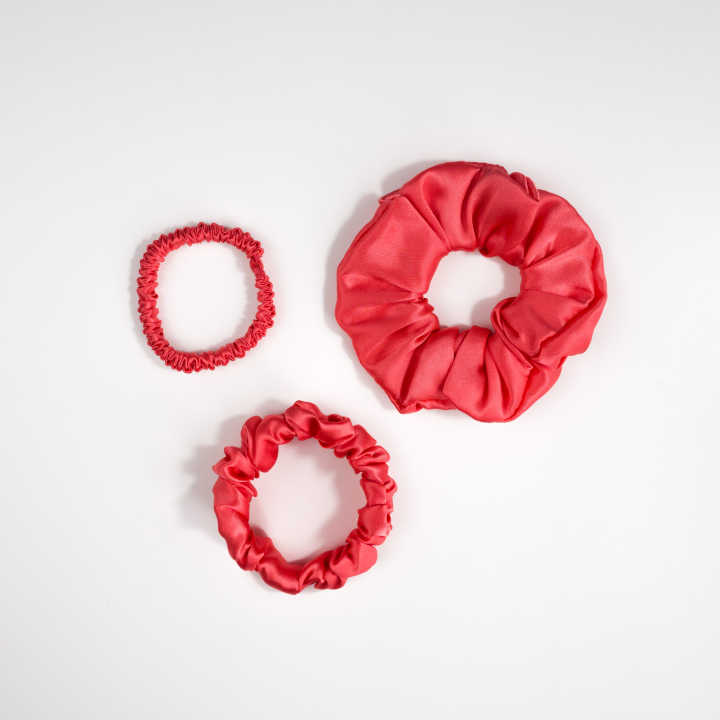 Set of Scrunchies in 3 sizes