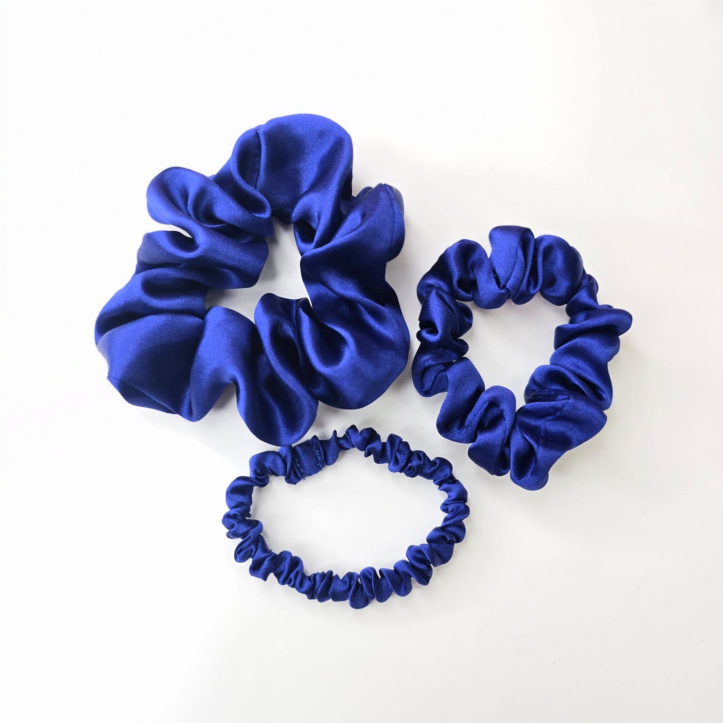 Set of Scrunchies in 3 sizes