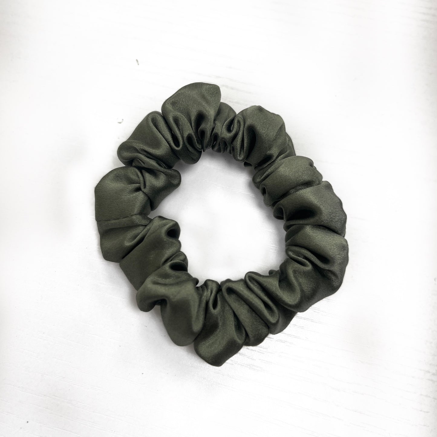 Midi Silk Scrunchies